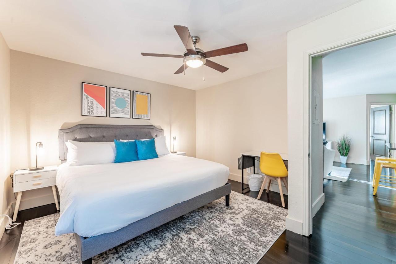 Extended Stay Apartments Next To Downtown Austin Exterior photo