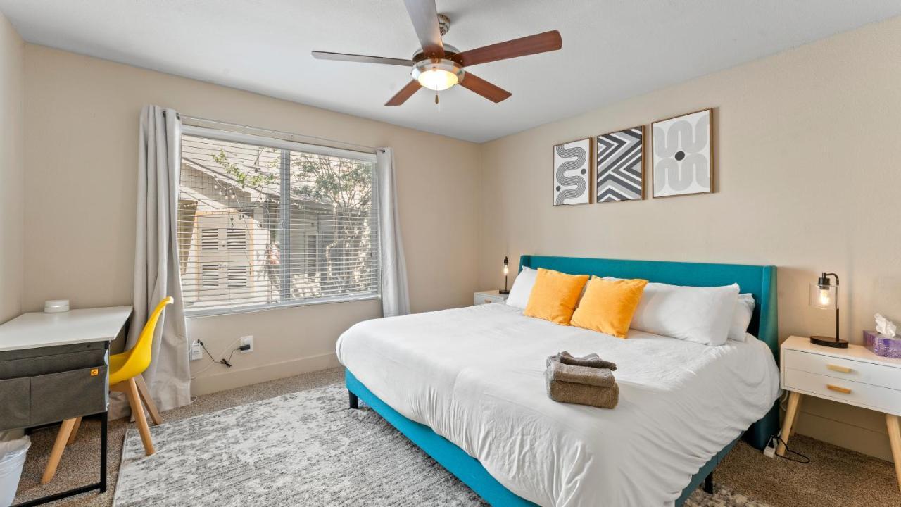 Extended Stay Apartments Next To Downtown Austin Exterior photo